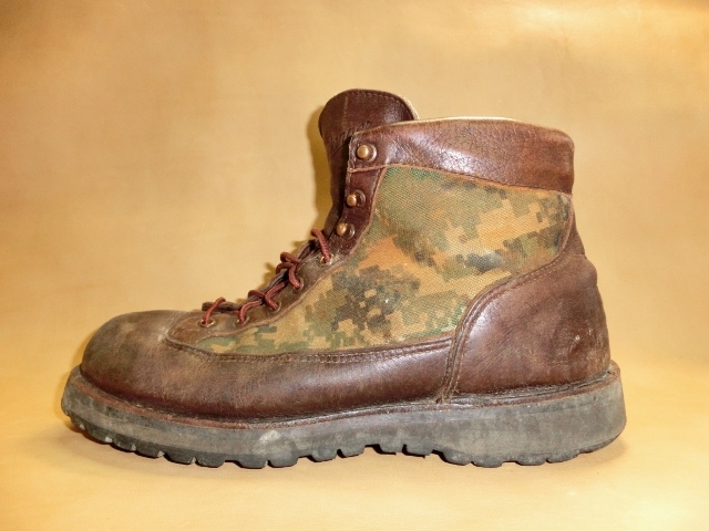 ソール交換（DANNER)