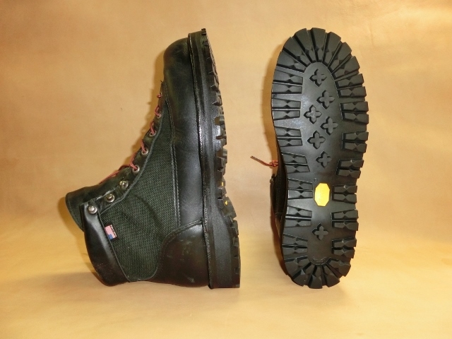 ソール交換（DANNER)